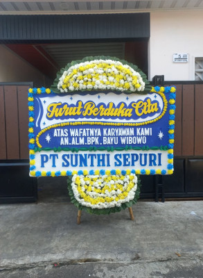 Papan Bunga Duka di Oba